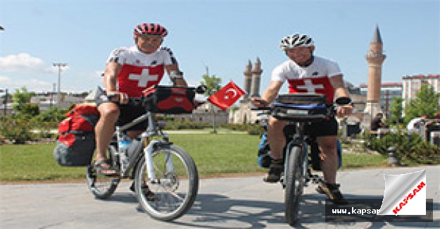 İsviçreli gezginler, Sivas’a hayran kaldı
