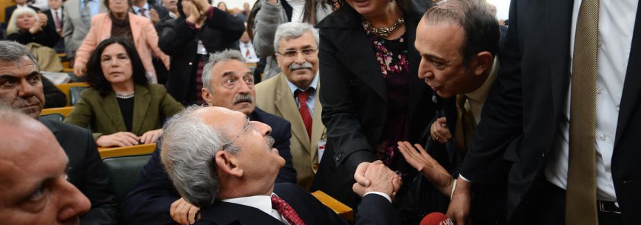 Kılıçdaroğlu'na geçmiş olsun dilekleri...
