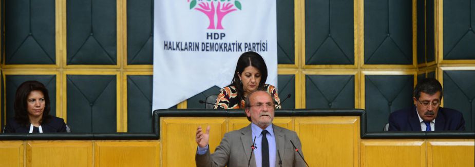 Kürkçü, Grup toplantısına