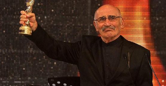 Kurtiz Son yolculuğuna uğurlandı