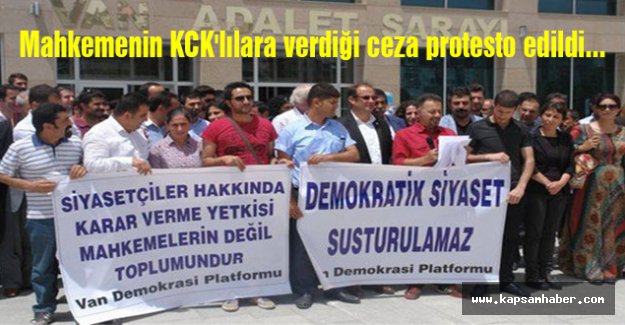 Mahkemenin KCK'lılara verdiği ceza protesto edildi...