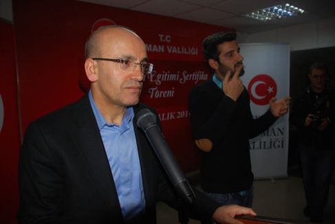 Maliye Bakanı Şimşek, işaret dili sertifika törenine katıldı