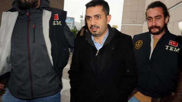 Mehmet Baransu gözaltına alındı