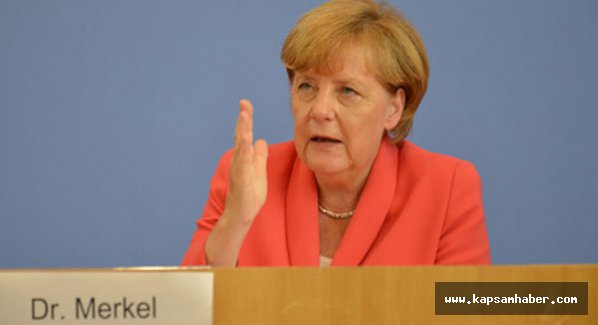 Merkel: Almanya’da herkes Anayasa’nın koruması altındadı