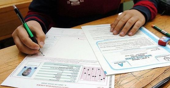 Merkezi ortak sınavlarda 2 soru iptal...