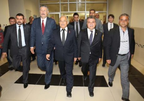 Mersinde Engellilerin Engelleri kaldırılıyor