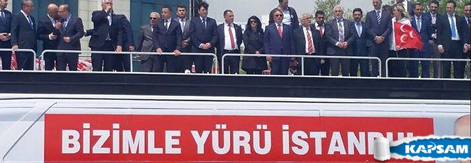 MHP, İstanbul 1. bölge milletvekilleri halkla buluştu