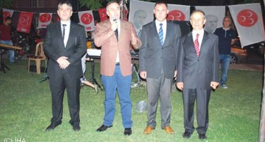 MHP Salihli'de Kır İftarı