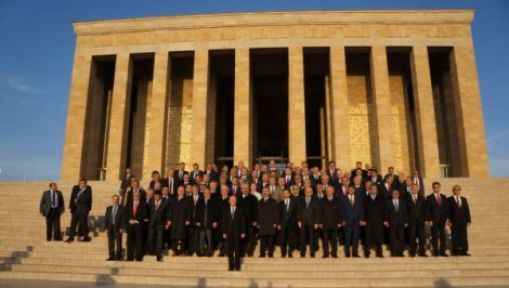 MHP Yeni A Takımıyla Anıtkabir Ziyaretinde....