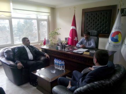 MHP'li Sedef: AKP toz pembe tablo çiziyor