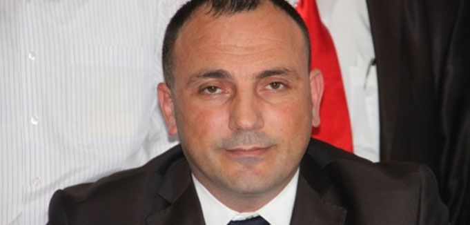 MHP'li Şeker: Belediye hizmet veremiyor