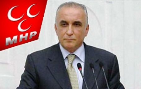 MHP'li Uzunırmak'tan Kutlama