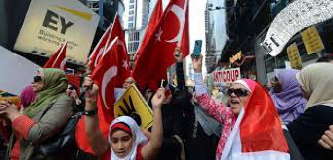 Mısır darbesine ABD'de protesto...