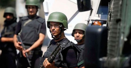 Mısır'da darbe karşıtlarına gözaltı