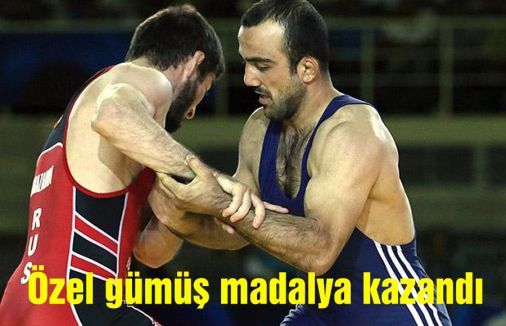 Özel gümüş madalya kazandı