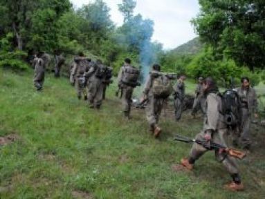 PKK Şemdinli'de Mühimmat Depoluyor...