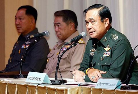 Prayuth Chan-ocha Kendini Başbakan İlan Etti