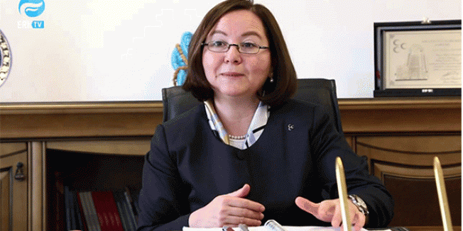 Demirel: Eski Türkiye’nın Moderniteye Uyumluluğunu Gıptayla Anıyoruz