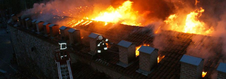 Samsun Tarihi Taşhan'da Yangın