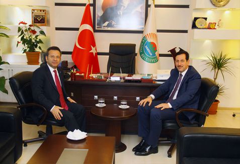 Samsun Valisi İlkadım Belediyesini Ziyaret Etti