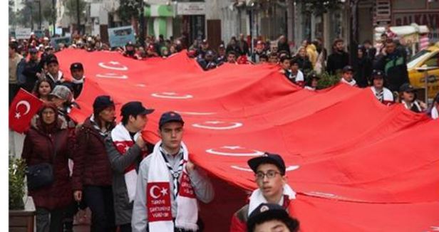 Samsun’da Sarıkamış İçin 100 metrelik dev bayrak