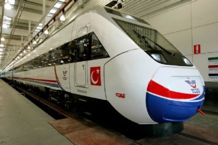 Şehirler Hızlı Trenle Birleşiyor...