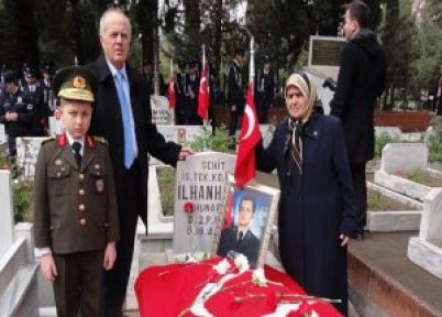 Şehit Abisi:' Bize Resmen Hakaret Etmektedir“