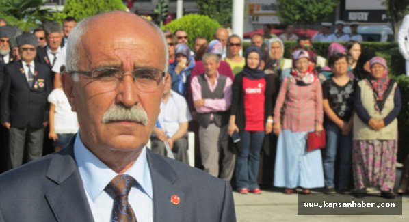 ŞEHİT ANNELERİ, OĞULLARININ FOTOĞRAFLARINI SEVDİ…