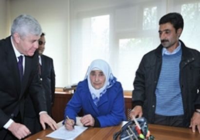 Şehit Annesi:''Terör Belasının Eğitimle Sona Ereceğine İnanıyorum