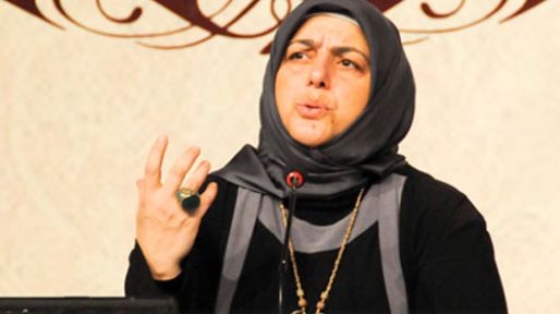 Sibel Eraslan:''Türk Bayrağı ile Dövdüler''