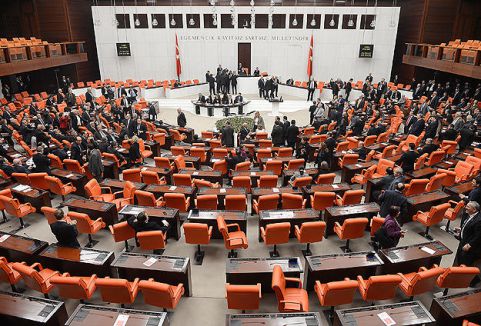 Soma önergelerinin görüşmeleri yarın...