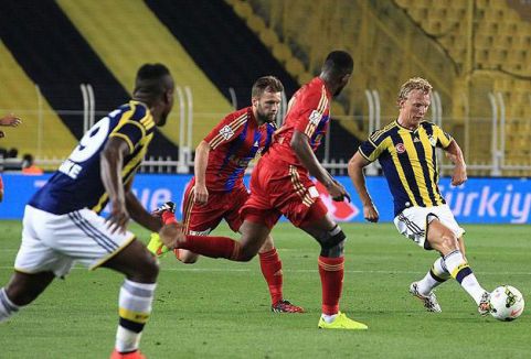 Son şampiyon galibiyetle başladı