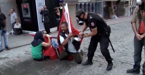 Suç Delili Bayrakmış...