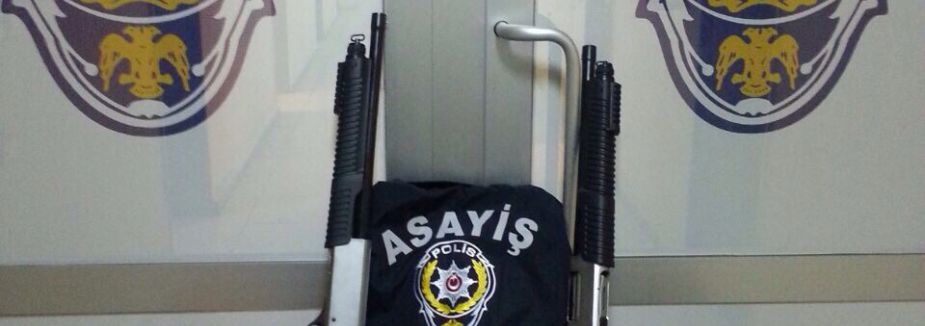 Şüpheli şahıstan 11 av tüfeği çıktı