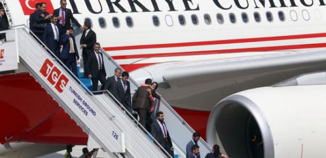 Takım Elbiselerin Sırrı Çözüldü...
