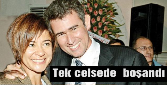 Tek Celsede Boşandı