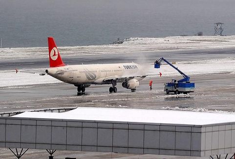 THY'de grev bitti, personel dönüyor...