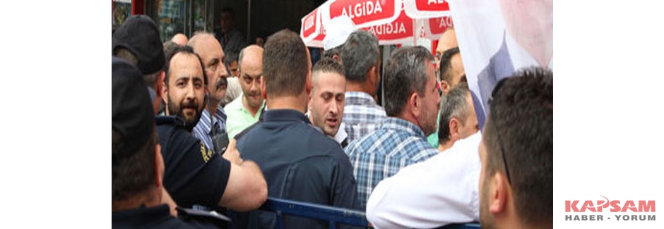 Trabzon Mitinginde AKP-MHP Gerginliği