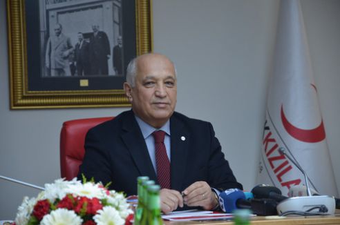 Türk Kızılayı Başkanı Akar: Türkmen kardeşlerimize de yardım ediyoruz
