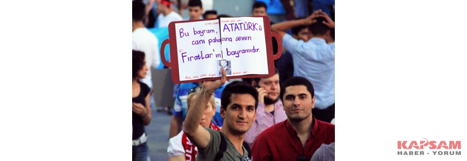 Ülkü Ocaklarının İzmir Yürüyüşü