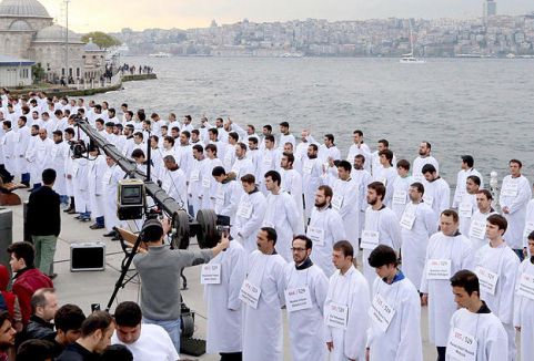 Üsküdar sahilinde Mısır protestosu...