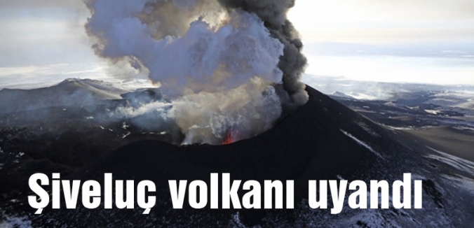 Uyanan volkanın külleri 7 kilometreye yükseldi