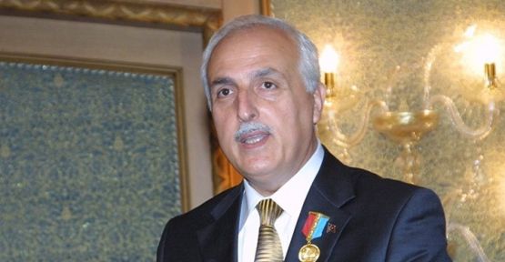 Vali Mutlu:'Karanfiller Bahane'