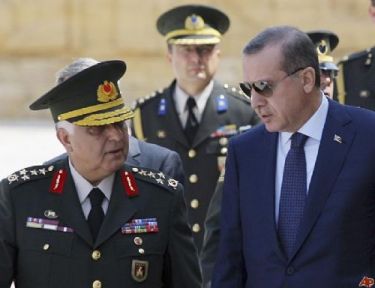 YAŞ'da Paşa Krizi...