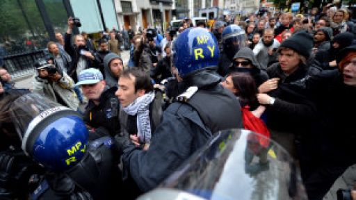 Yüksek Mahkeme İngiliz polisine özgürlükleri hatırlattı