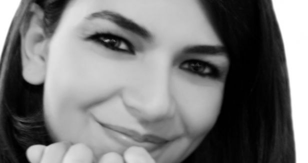 Zeynep Selvili Kimdir?