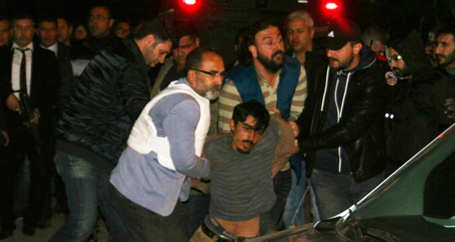 antalya'da catisma