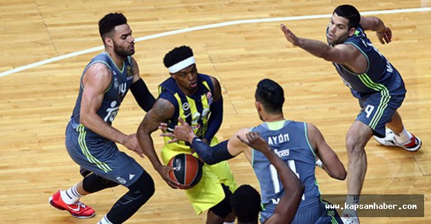 Fenerbahçe, Real Madrid'i yenerek 1-0 öne geçti