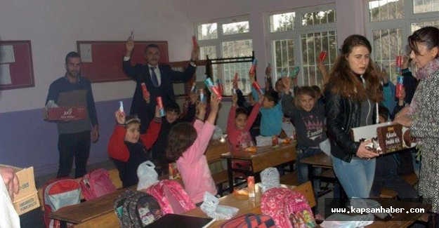 Havza Ülkü Ocakları, Öğrencilere Diş Fırçası ve Macunu Dağıttı