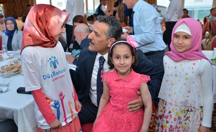 Vali Kaymak; Suriyeli ve Iraklı Mülteci Vatandaşlardan Beklentimiz Şudur